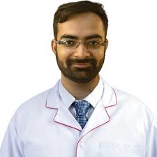 Dr Ravi Manek